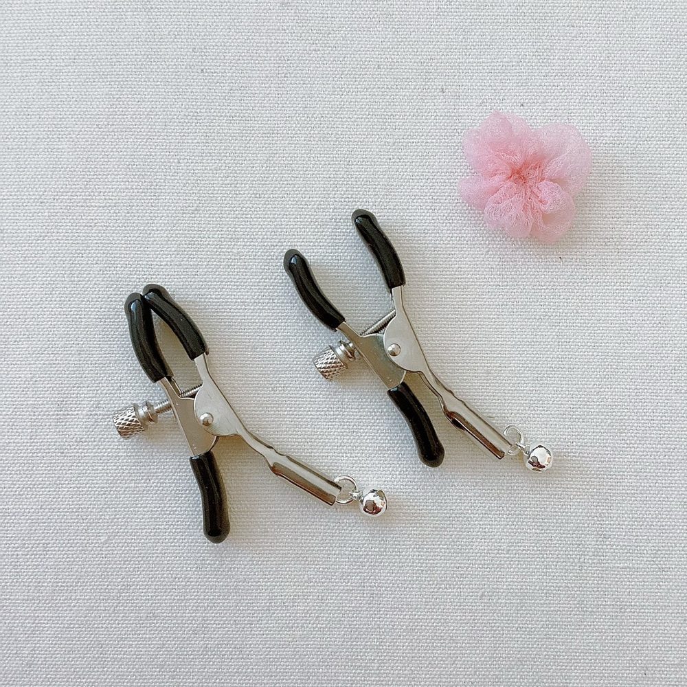 Nipple clsmps/ body jewelry